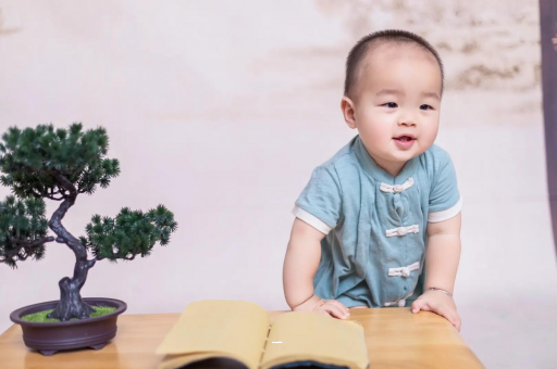 瓦房店怀孕肚子坠坠的感觉